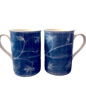Set of 2 Vintage Floral Mugs 222 Fifth